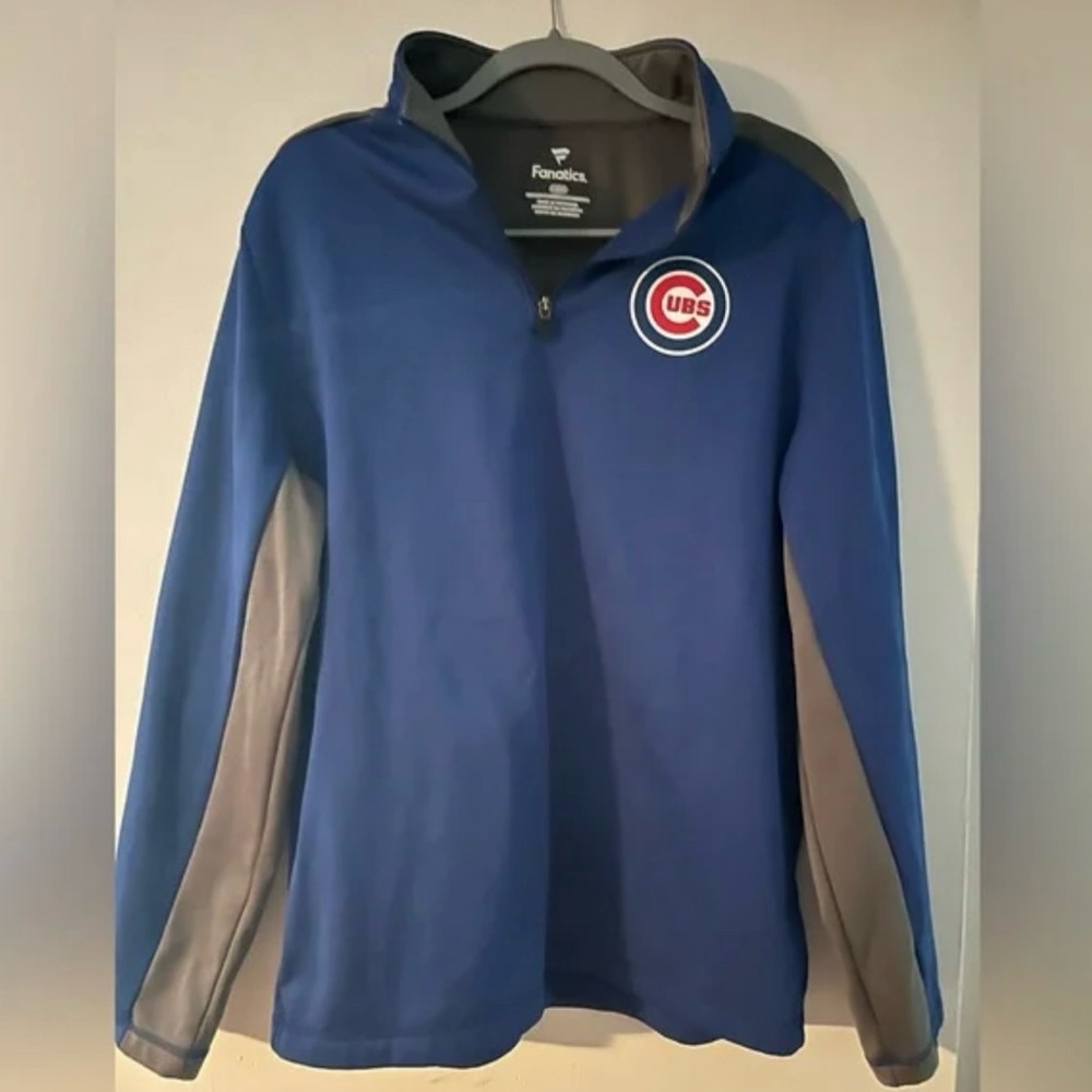 Fanatics Blue and Gray Cubs Pullover